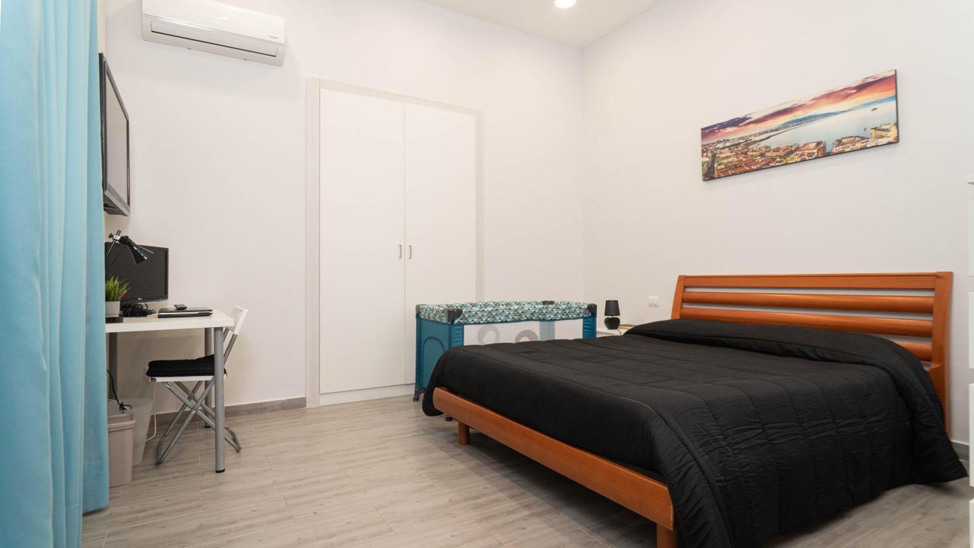 Casa Vacanze Alma B&B Grazioso Appartamento Sul Lungomare Di Pozzuoli A 300Mt Dal Centro E Dal Rione Terra By Movery Eksteriør billede