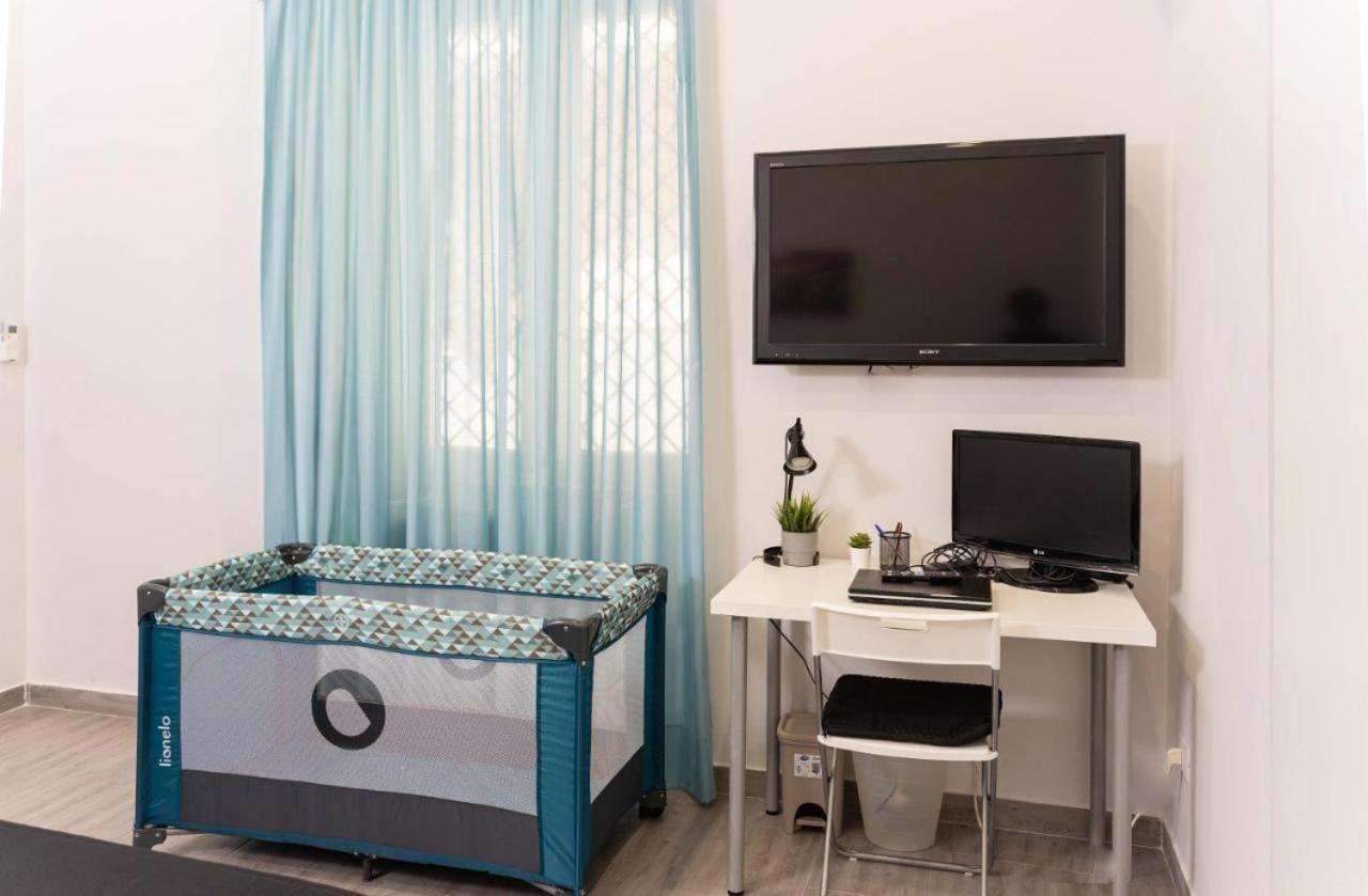 Casa Vacanze Alma B&B Grazioso Appartamento Sul Lungomare Di Pozzuoli A 300Mt Dal Centro E Dal Rione Terra By Movery Eksteriør billede